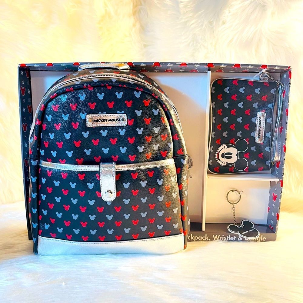 Mickey Mouse‎ Backpack Bundle